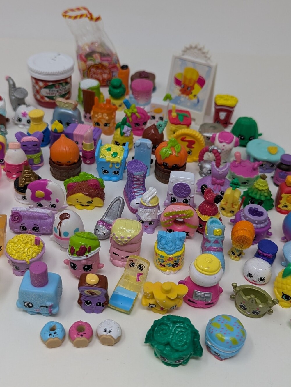Shopkins Over 70 Figures